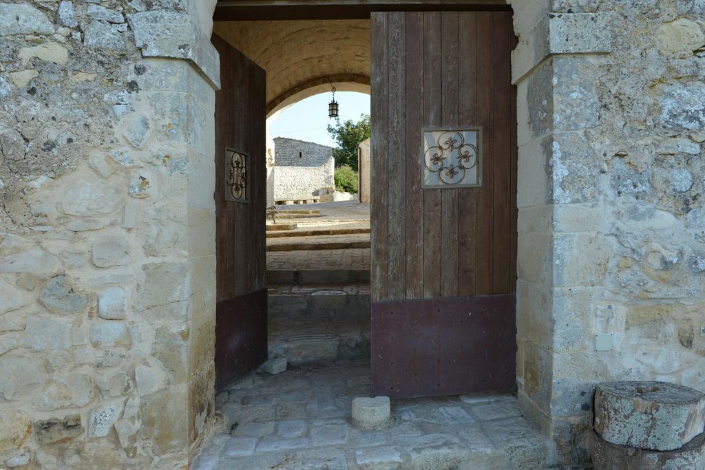Relais Cimilla B&B Ragusa Exterior photo